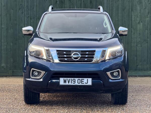 Nissan Navara 2.3 dCi Tekna Auto 4WD Euro 6 4dr