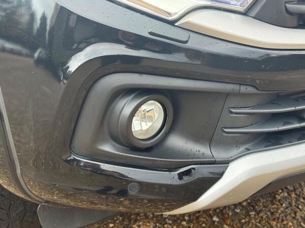 Fiat Fullback 2.4D LX Auto 4WD Euro 6 4dr (Euro 6)