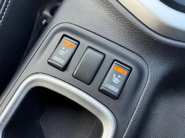 Nissan Navara 2.3 dCi Tekna Auto 4WD Euro 6 4dr