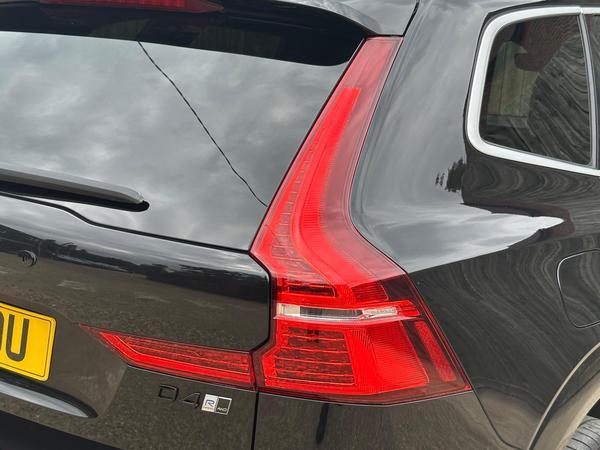 Volvo XC60 2.0 D4 R-Design Pro Auto AWD Euro 6 (s/s) 5dr