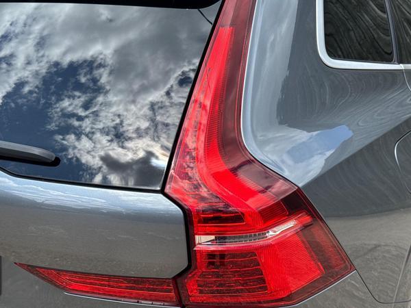Volvo XC60 2.0 T5 R-Design Auto AWD Euro 6 (s/s) 5dr