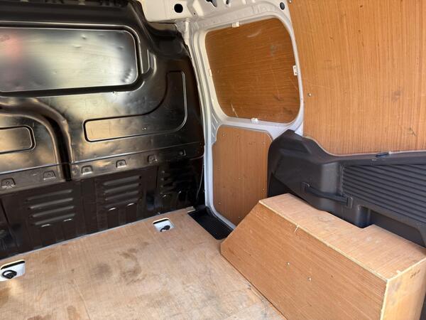 Ford Transit Courier 1.0 EcoBoost Sport L1 Euro 6 5dr