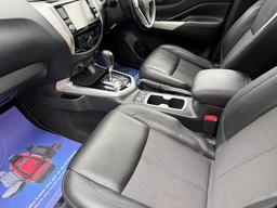 Nissan Navara 2.3 dCi N-Guard Auto 4WD Euro 6 4dr at 16th