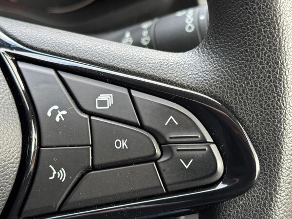 Renault Trafic 2.0 dCi Blue SL28 Business+ L1 H1 Euro 6 (s/s) 5dr