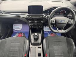 Ford Focus 2.3T EcoBoost ST Euro 6 (s/s) 5dr at 2th