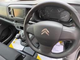 Citroen Dispatch 1.5 BlueHDi 1000 Enterprise Edition XL FWD 3 Euro 6 (s/s) 6dr at 2th