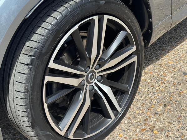 Volvo XC60 2.0 T5 R-Design Auto AWD Euro 6 (s/s) 5dr