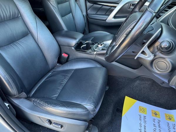 Mitsubishi Shogun Sport 2.4D 4 Auto 4WD Euro 6 5dr