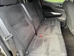 Nissan Navara 2.3 dCi Acenta+ 4WD Euro 6 (s/s) 4dr at 10th