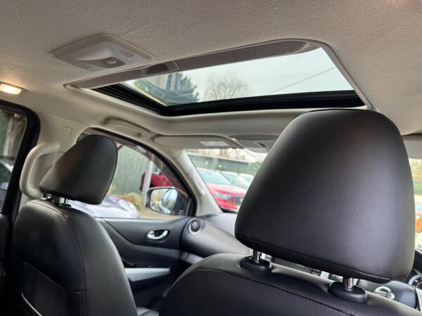 Nissan Navara 2.3 dCi N-Guard Auto 4WD Euro 6 4dr