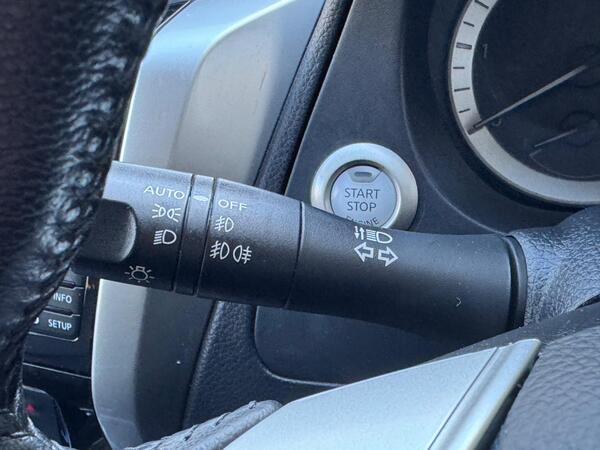 Nissan Navara 2.3 dCi Tekna Auto 4WD Euro 6 4dr