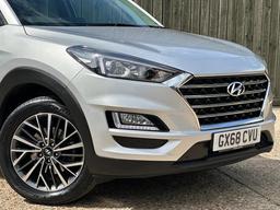 Hyundai TUCSON 1.6 GDi Premium Euro 6 (s/s) 5dr at 17th
