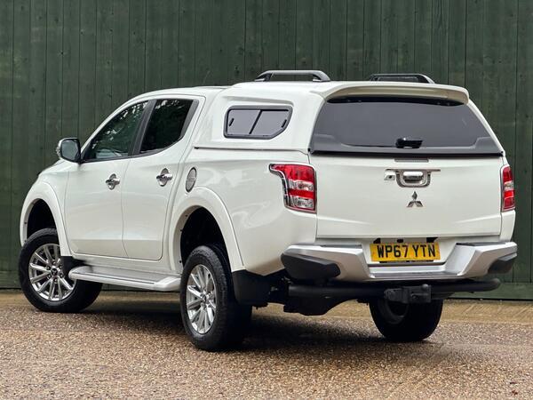 Mitsubishi L200 2.4 DI-D DC Barbarian Auto 4WD Euro 6 4dr