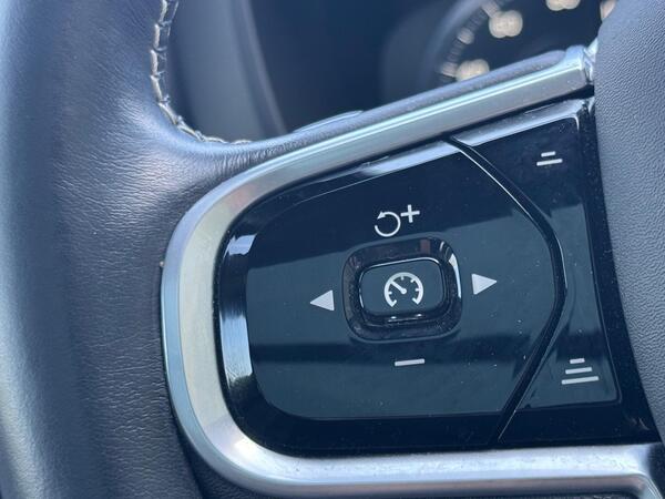 Volvo XC60 2.0 D4 R-Design Auto Euro 6 (s/s) 5dr