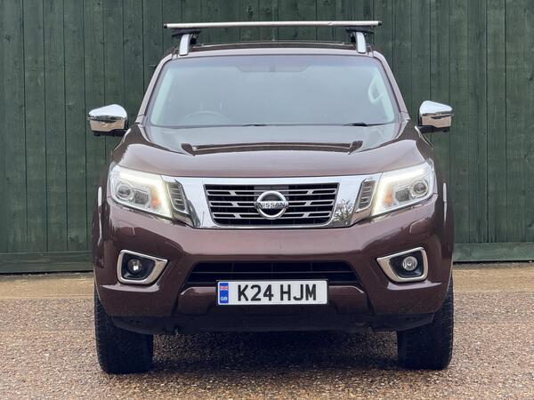 Nissan Navara 2.3 dCi Tekna 4WD Euro 6 (s/s) 4dr