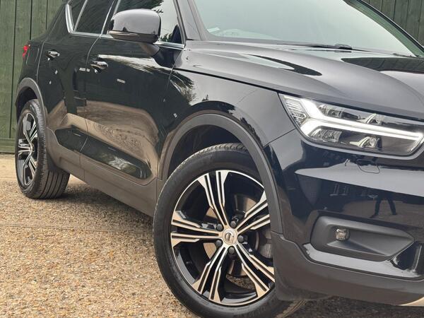 Volvo XC40 2.0 T4 Inscription Pro Auto Euro 6 (s/s) 5dr