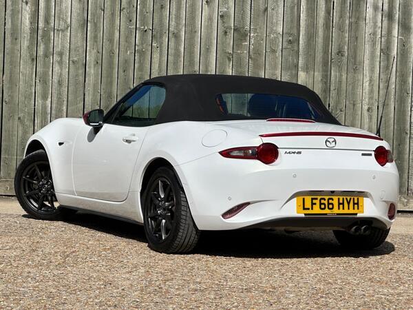 Mazda MX-5 1.5 SKYACTIV-G Icon Euro 6 2dr