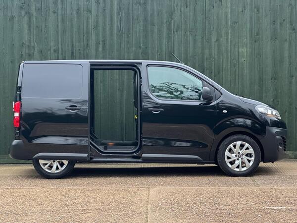 Citroen Dispatch 1.5 BlueHDi 1000 Enterprise Pro XS FWD 1 Euro 6 (s/s) 6dr