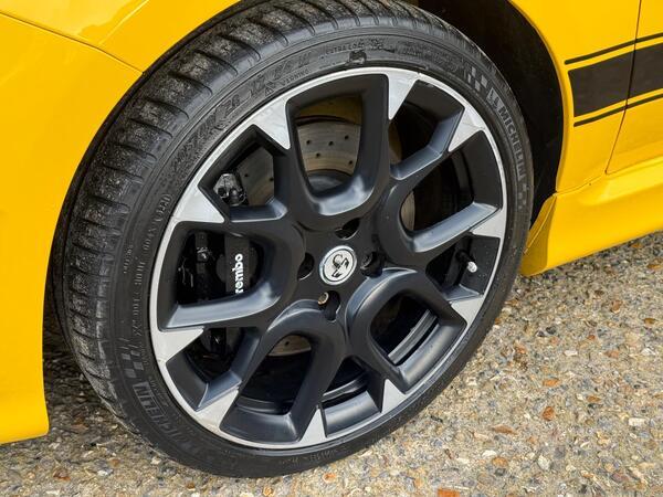 Abarth 595 1.4 T-Jet Competizione 70th Euro 6 3dr