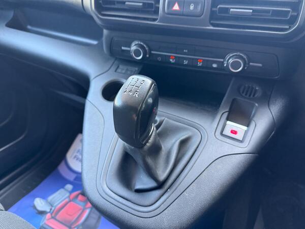 Peugeot Partner 1.5 BlueHDi 950 Professional Premium Long Panel Van LWB Euro 6 6dr