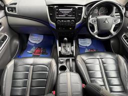 Mitsubishi L200 2.4 DI-D DC Barbarian Auto 4WD Euro 6 4dr at 9th