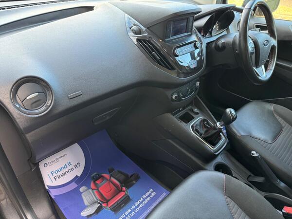 Ford Transit Courier 1.5 TDCi Sport L1 Euro 6 5dr