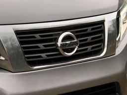Nissan Navara 2.3 dCi Tekna 4WD Euro 6 (s/s) 4dr at 28th