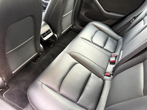 Tesla Model 3 (Dual Motor) Performance Auto 4WDE 4dr (Performance Upgrade)