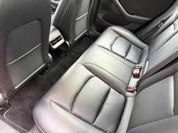 Tesla Model 3 (Dual Motor) Performance Auto 4WDE 4dr (Performance Upgrade) at 17th