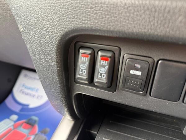 Mitsubishi L200 2.4 DI-D DC Warrior Auto 4WD Euro 6 4dr