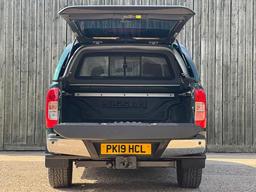 Nissan Navara 2.3 dCi Tekna 4WD Euro 6 (s/s) 4dr at 49th