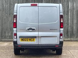 Renault Trafic 2.0 dCi Blue SL28 Sport L1 H1 Euro 6 (s/s) 5dr at 18th