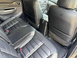Mitsubishi L200 2.4 DI-D DC Barbarian Auto 4WD Euro 6 4dr at 38th