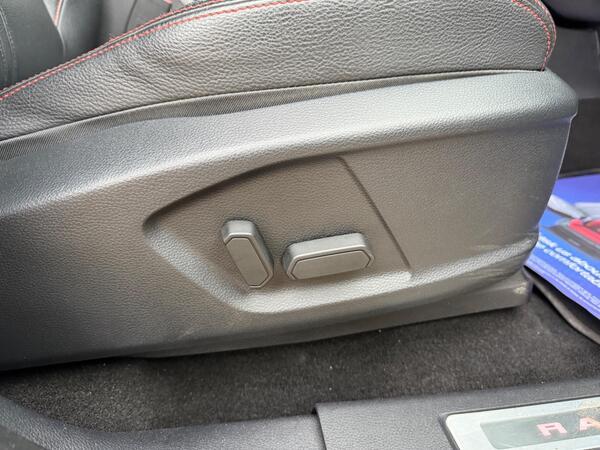 Ford Ranger 2.0 EcoBlue Thunder Pickup Double Cab 4dr Diesel Auto 4WD Euro 6 (s/s) (213 ps)