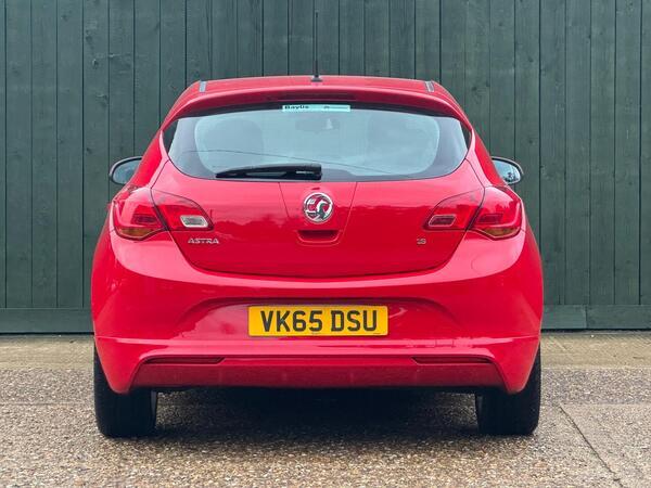 Vauxhall Astra 1.6i Limited Edition Euro 6 5dr