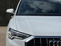 Audi Q3 1.5 TFSI CoD 35 Sport Euro 6 (s/s) 5dr at 26th