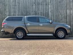 Mitsubishi L200 2.4 DI-D DC Barbarian 4WD Euro 6 4dr at 5th