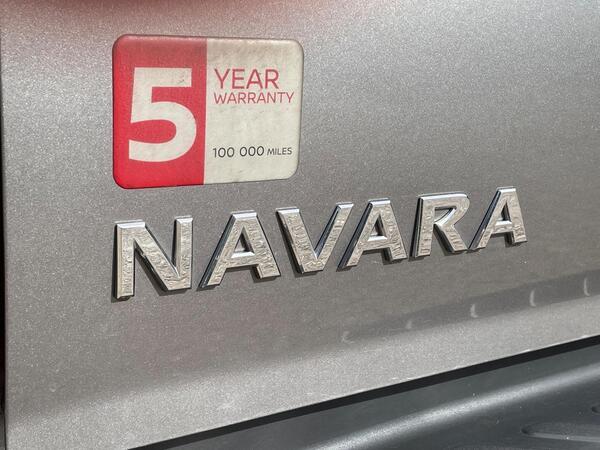 Nissan Navara 2.3 dCi Tekna 4WD Euro 6 (s/s) 4dr