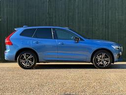 Volvo XC60 2.0 D4 R-Design Auto Euro 6 (s/s) 5dr at 26th