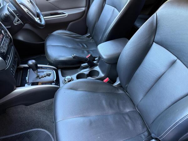 Mitsubishi L200 2.4 DI-D DC Challenger Auto 4WD Euro 6 4dr