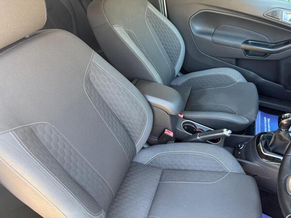 Ford Fiesta 1.0T EcoBoost Zetec S Euro 5 (s/s) 3dr