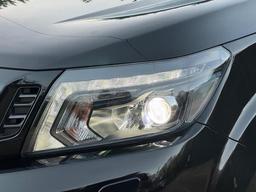 Nissan Navara 2.3 dCi N-Guard Auto 4WD Euro 6 4dr at 43th