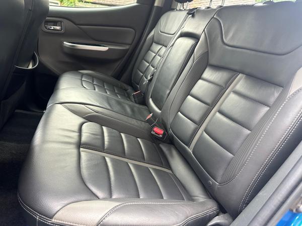 Mitsubishi L200 2.4 DI-D DC Barbarian Auto 4WD Euro 6 4dr