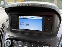 Ford Transit Courier 1.0 EcoBoost Sport L1 Euro 6 5dr at 3th