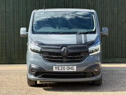 Renault Trafic 2.0 dCi ENERGY 28 Black Edition EDC SWB Standard Roof Euro 6 (s/s) 5dr at 5th