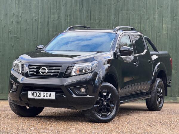 Nissan Navara 2.3 dCi N-Guard Auto 4WD Euro 6 4dr