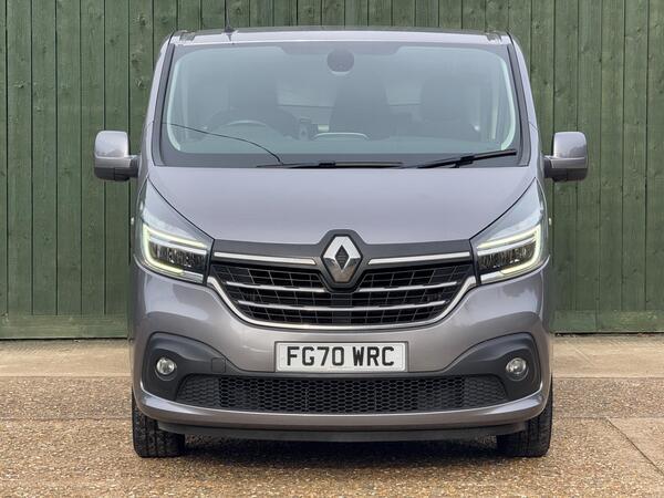 Renault Trafic 2.0 dCi ENERGY 28 Sport SWB Standard Roof Euro 6 (s/s) 5dr