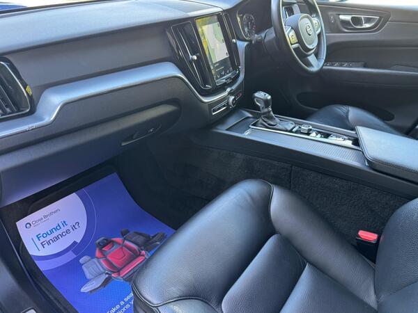 Volvo XC60 2.0 T4 Edition Auto Euro 6 (s/s) 5dr