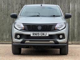 Fiat Fullback 2.4D Cross 4WD Euro 6 4dr at 4th