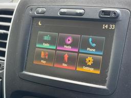 Renault Trafic 2.0 dCi ENERGY 30 Sport LWB Standard Roof Euro 6 (s/s) 5dr at 15th